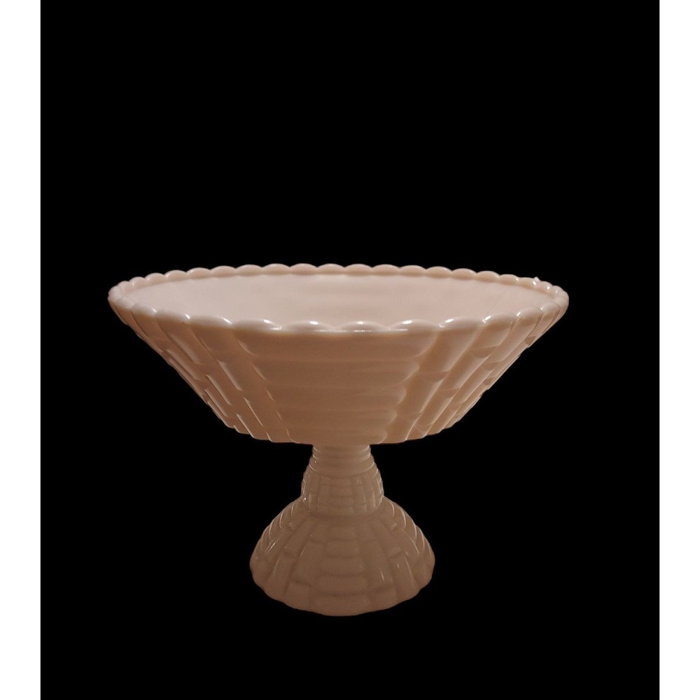 Vintage Jeannette Shell Pink Milk Footed Fruit Bowl